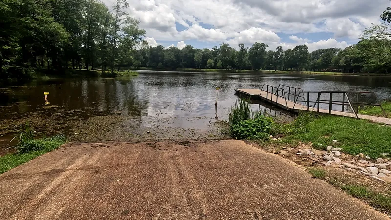 Boat ramp / launch — boat ramp